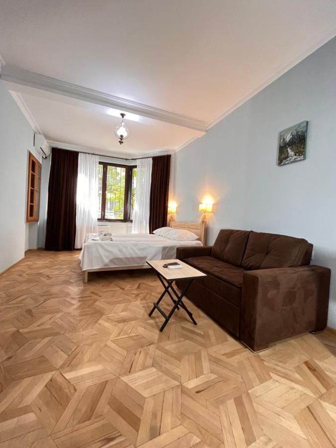 City Center Apartment Tiflis Dış mekan fotoğraf