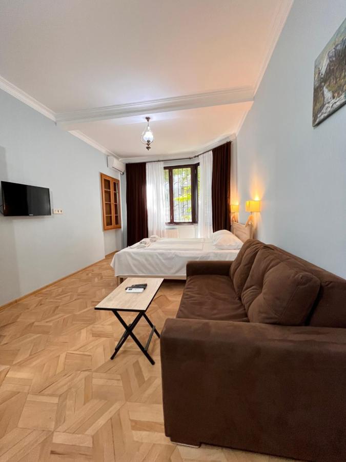 City Center Apartment Tiflis Dış mekan fotoğraf